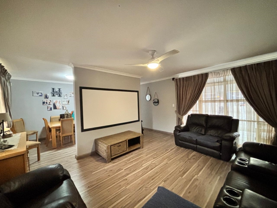 4 Bedroom Property for Sale in Sasolburg Ext 23 Free State